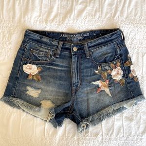 American Eagle Vintage Hi-Rise Festival Jean Shorts